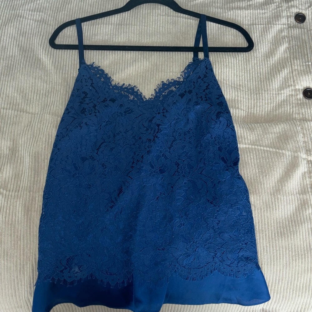 White House Black Market blouse with floral overlay and silk underneath. Size 6